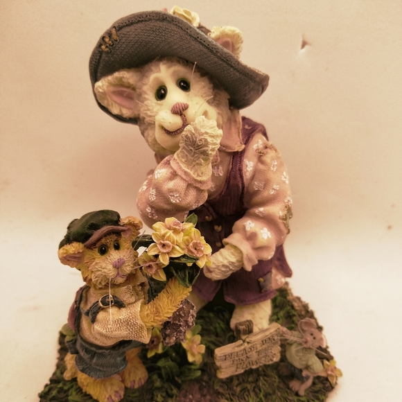 Boyds Bears Momma Meowsler and Hank…For the Purrfect Mom - Picture 1 of 6